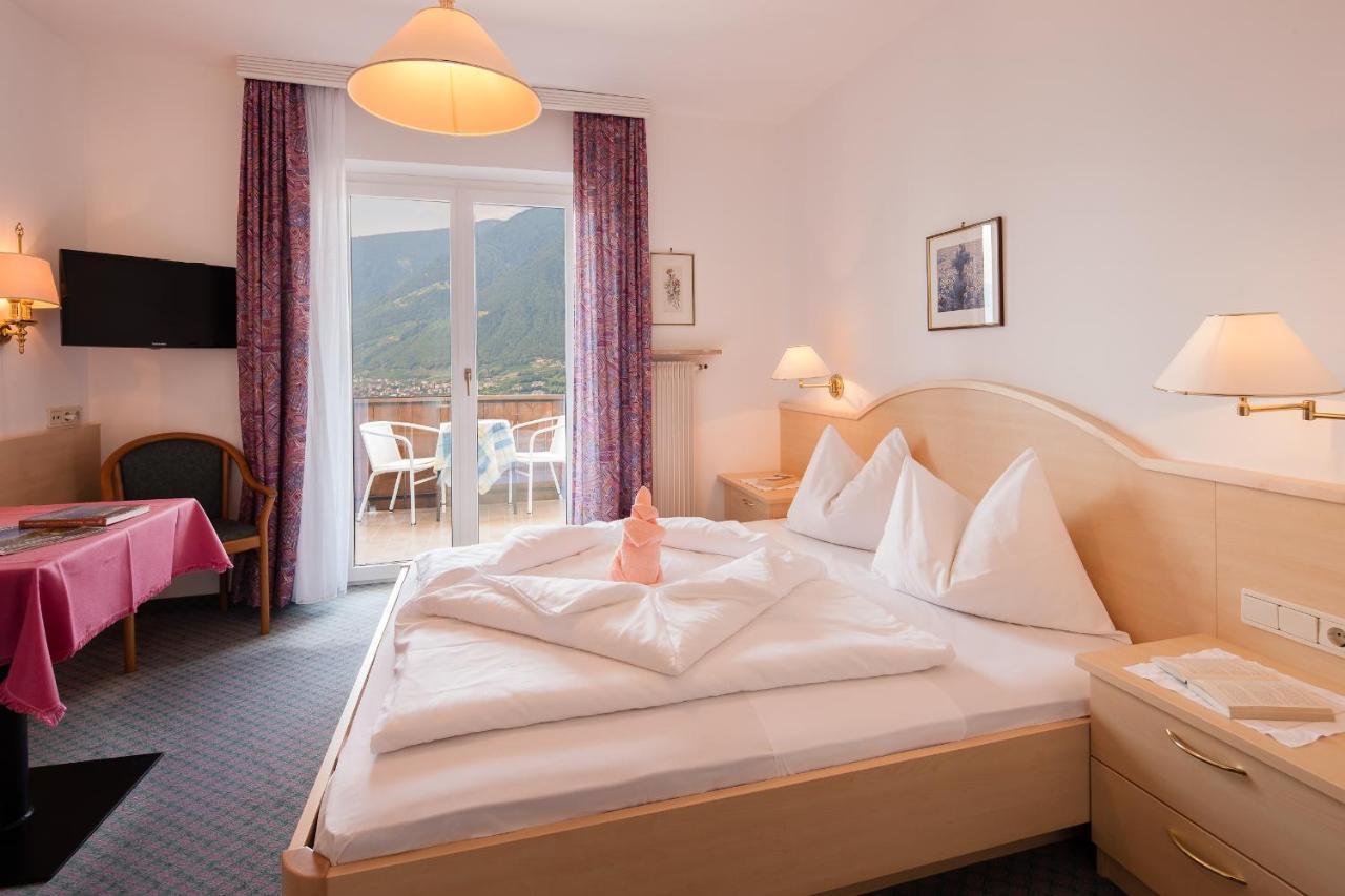 Hotel Bellevue Tirolo Esterno foto