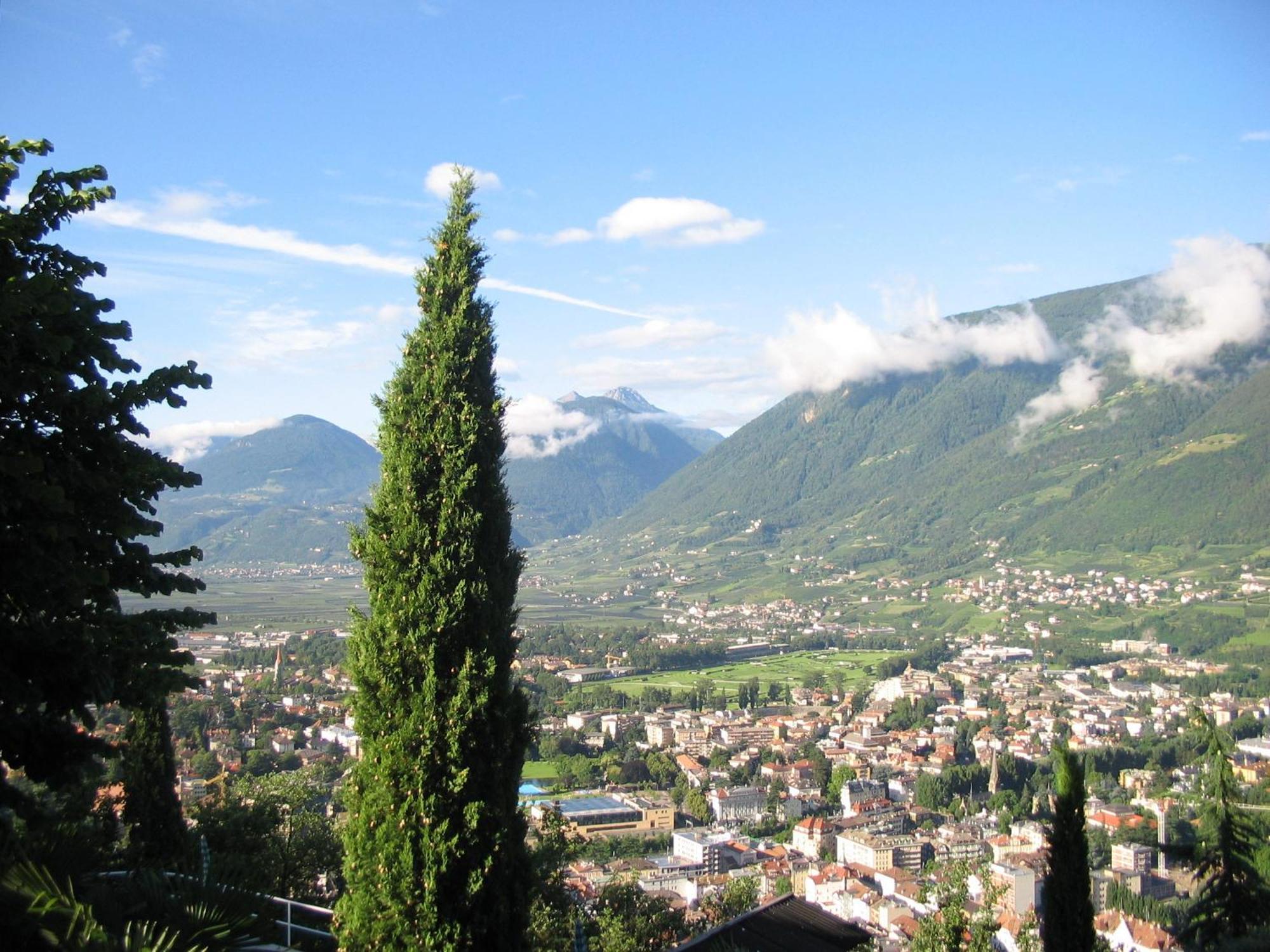 Hotel Bellevue Tirolo Esterno foto