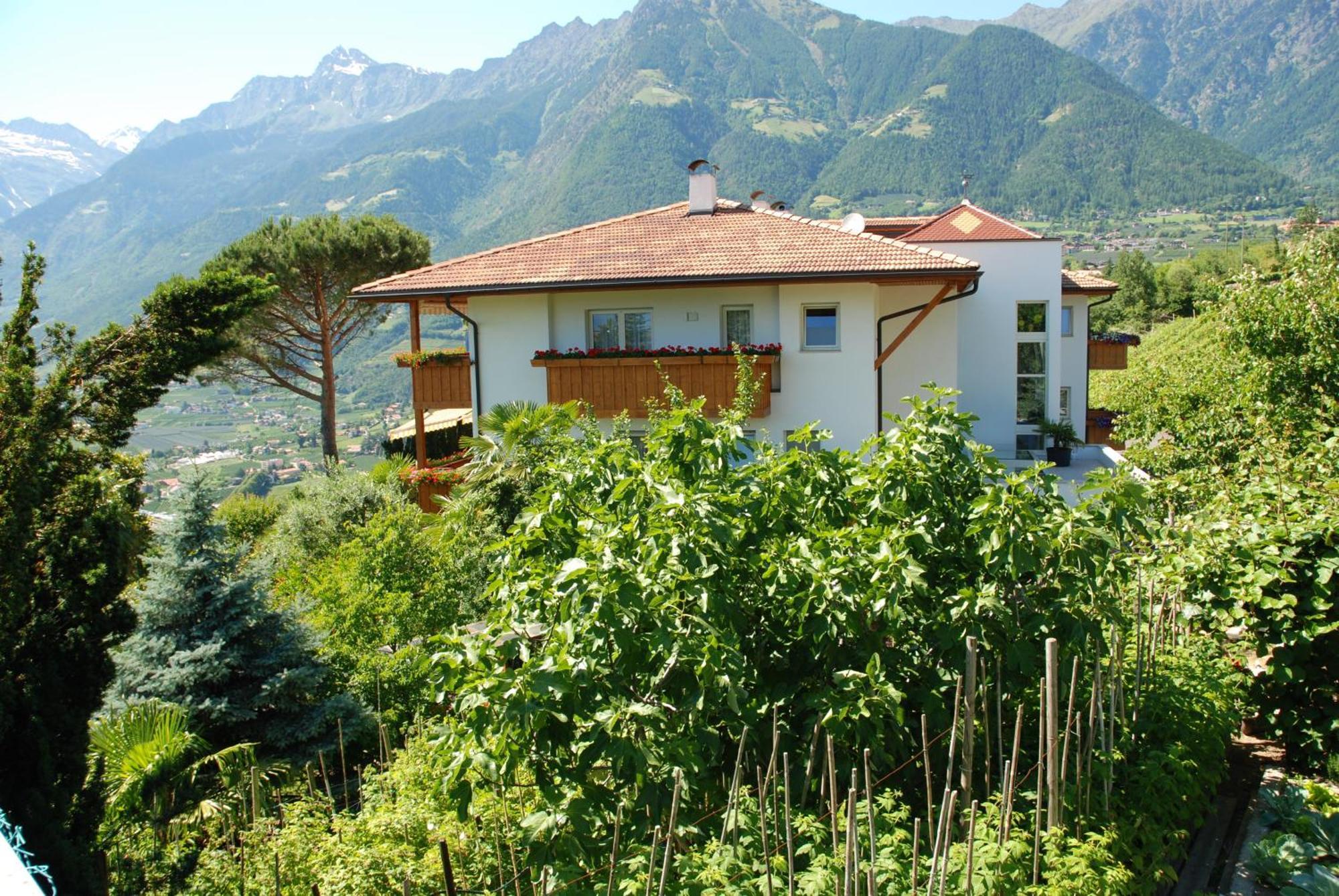 Hotel Bellevue Tirolo Esterno foto