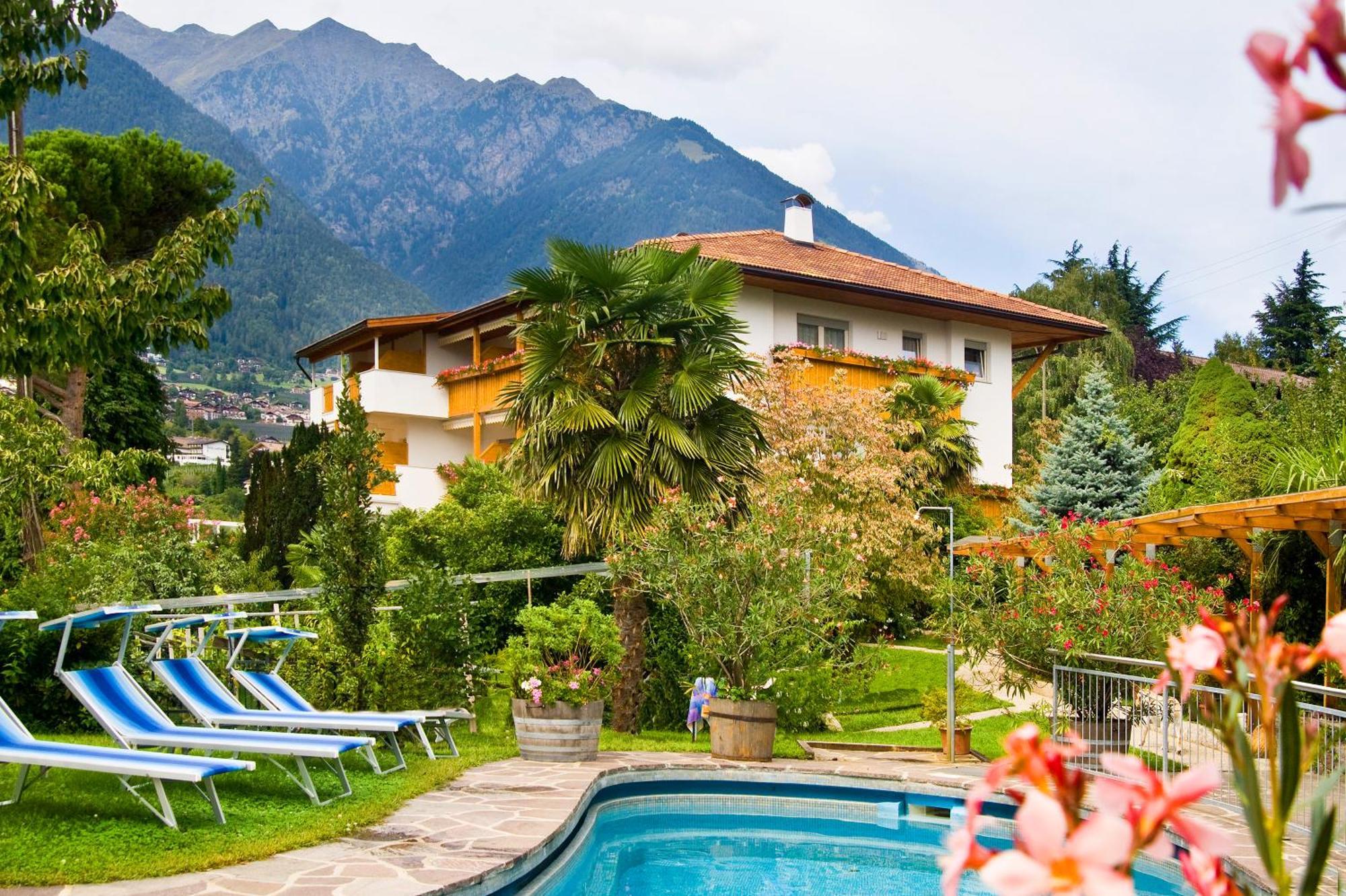 Hotel Bellevue Tirolo Esterno foto