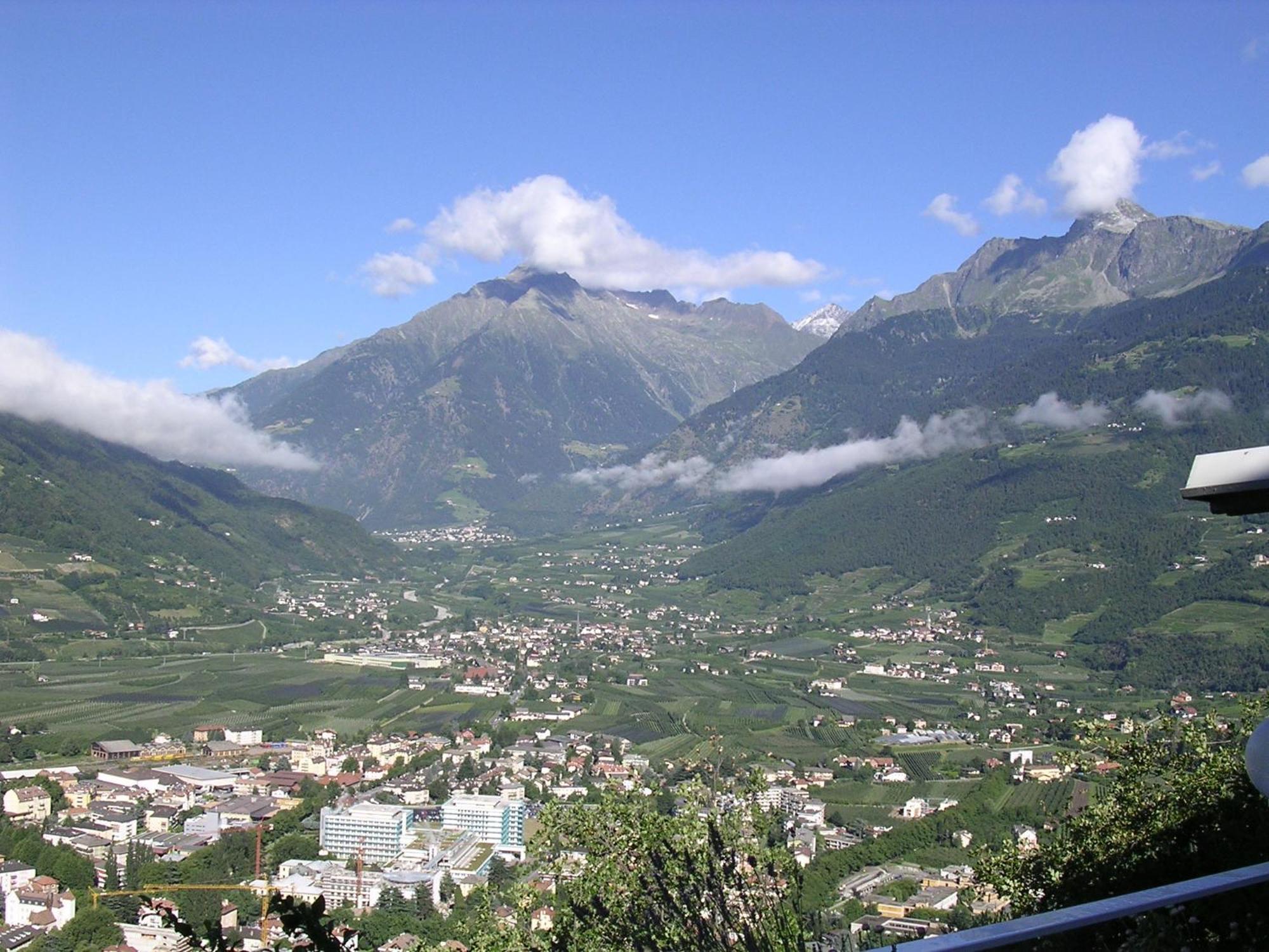 Hotel Bellevue Tirolo Esterno foto