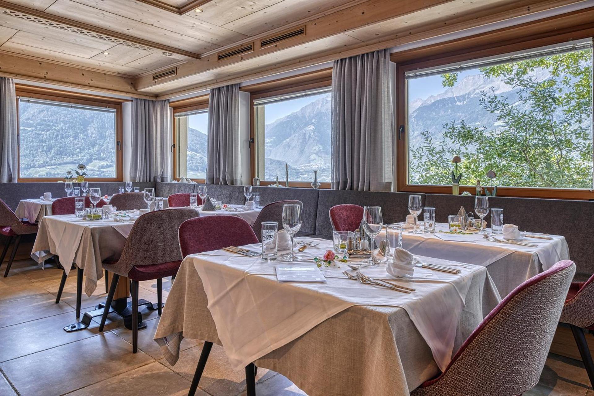 Hotel Bellevue Tirolo Esterno foto