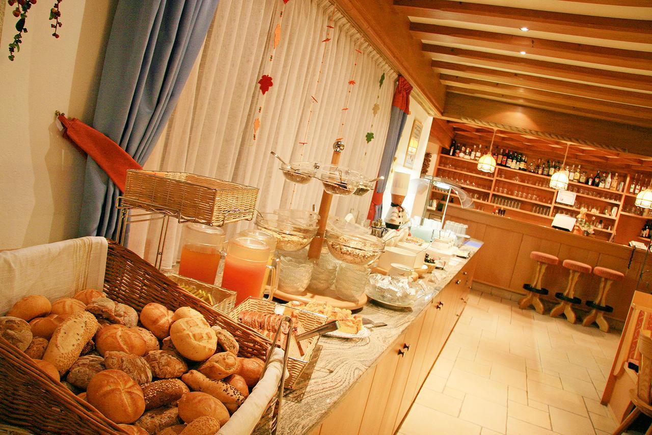 Hotel Bellevue Tirolo Esterno foto